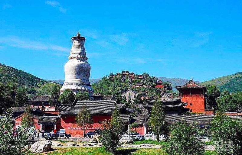 云游五台山:感受佛教文化的魅力与静谧